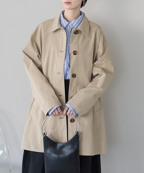 r.(アールドット)の「スカーフ付き ステンカラーコート(ステンカラーコート・レディース・ライトベージュ/ブラック/アイボリー・FREE)」の17枚目の写真