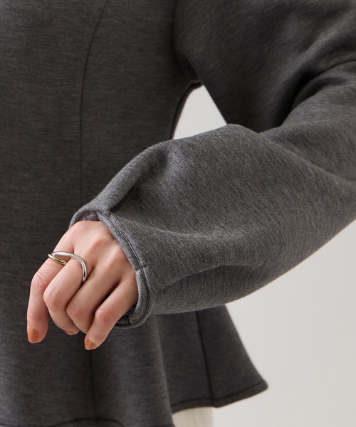 VIS(ビス)の「ボタンポイントペプラムカットジャケット(カーディガン/ボレロ・レディース・ブラック/グレー・FREE)」の9枚目の写真