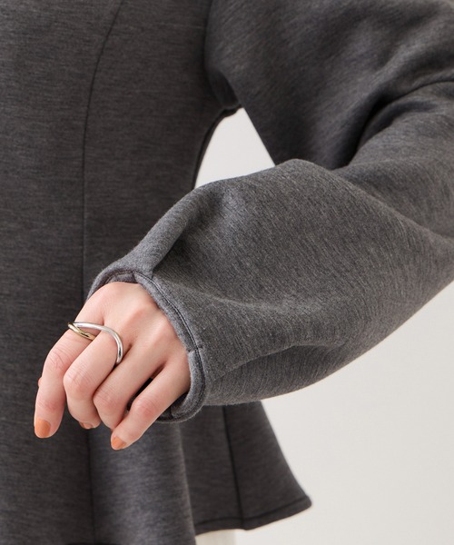 VIS(ビス)の「ボタンポイントペプラムカットジャケット(カーディガン/ボレロ・レディース・ブラック/グレー・FREE)」の8枚目の写真