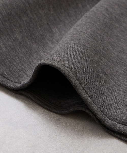 VIS(ビス)の「ボタンポイントペプラムカットジャケット(カーディガン/ボレロ・レディース・ブラック/グレー・FREE)」の5枚目の写真