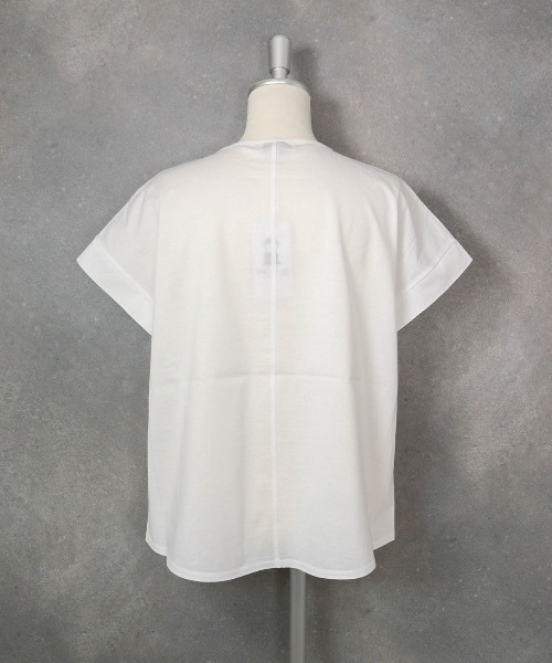 STUDIO PICONE(スタジオピッコーネ)の「コットン100%刺繍冷感プルオーバー(Tシャツ/カットソー・レディース・グリーン/ブルー/ホワイト/ブラウン・LL/L/M)」の11枚目の写真