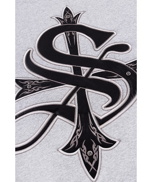 SUPPLIER（サプライヤー）の「ジップパーカー｜Pierced Tribal Cross Zip Hoodie｜SUPPLIER（パーカー・メンズ・ブラック/グレー/ピンク・SMALL/MEDIUM/X-LARGE/XX-LARGE/LARGE）」の12枚目の写真