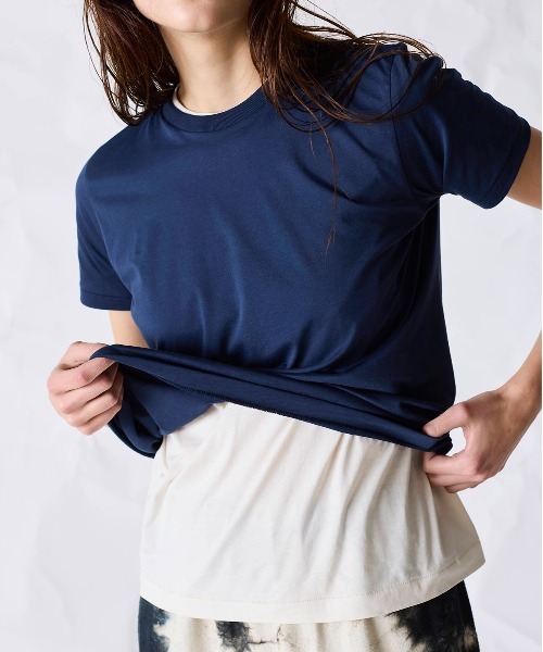 WALANCE(ワランス)の「organic cotton jersey basic fit tee(Tシャツ/カットソー・レディース・オフホワイト/スミクロ/ネイビー・FREE)」の6枚目の写真