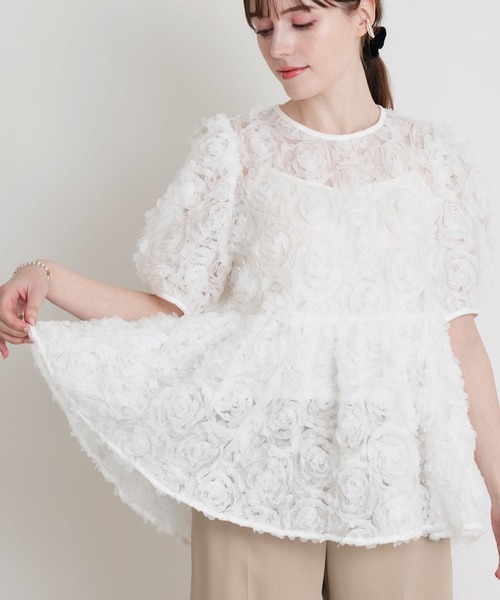 PICCIN PERLA(ピッチンペルラ)の「フラワーチュールブラウス(シャツ/ブラウス・レディース・ブラック/オフホワイト・M)」の1枚目の写真