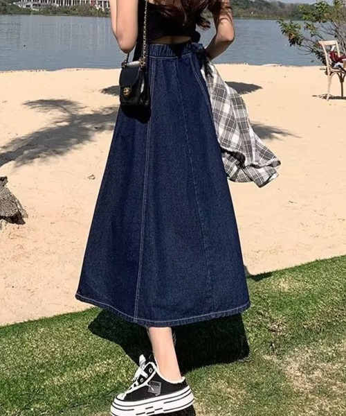 Flugge(フラッジー)の「Aラインデニムスカート(デニムスカート・レディース・ライトブルー/ブルー・LARGE/MEDIUM)」の3枚目の写真