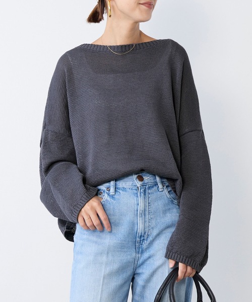 MICA&DEAL（マイカ＆ディール）の「【WEB限定カラーあり】ボートネックルーズニットプルオーバー（ニット/セーター・レディース・ダークグレー/ベージュ/カーキ/グレイッシュベージュ・FREE）」の2枚目の写真