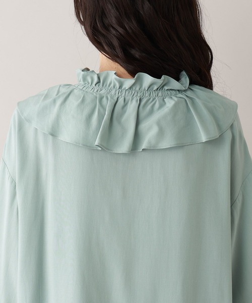RAGEBLUE（レイジブルー）の「フリルカラーチュニックブラウス（シャツ/ブラウス・レディース・ホワイト/グリーン・FREE）」の3枚目の写真