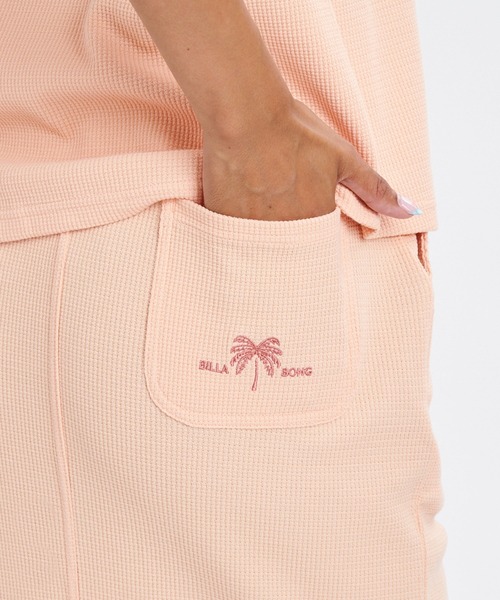 BILLABONG(ビラボン)の「BILLABONG ウィメンズ RIB WAFFLE SKIRT スカート 【2026年春夏モデル】(スカート・レディース・アイボリー/ブルー系その他/オレンジ系その他・MEDIUM/LARGE)」の9枚目の写真
