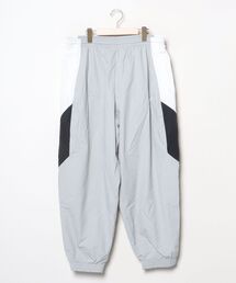 NIKE（ナイキ）の「イージーパンツ（その他パンツ）」