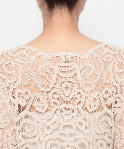 mysty woman（ミスティウーマン）の「スカラクロシェ風カーディガンLS 666021（シャツ/ブラウス・レディース・アイボリー/ブラック・FREE）」の5枚目の写真