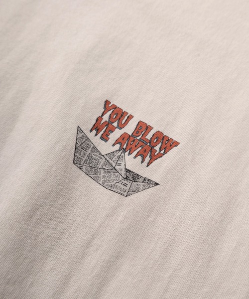 SlashDate（スラッシュデイト）の「【71】【Warner Bros/ワーナー・ブラザース】ペニーワイズ グレムリン ユーズドライク プリントTシャツ/バックプリント/ユニセックス/レディース/メンズ（Tシャツ/カットソー・レディース・グレー系5/グレー系4/アイボリー系5/アイボリー系4/グレー系1/グレー系/グレー系3/グレー系2/アイボリー系1/アイボリー系/アイボリー系3/アイボリー系2・XL/L/M）」の20枚目の写真