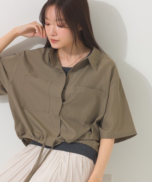 OMNES(オムネス)の「シアーテックコットン 胸ポケットレギュラーカラー半袖シャツ 花粉リリース付(シャツ/ブラウス・レディース・ネイビー/ベージュ/オリーブ/アイボリー・FREE)」の4枚目の写真