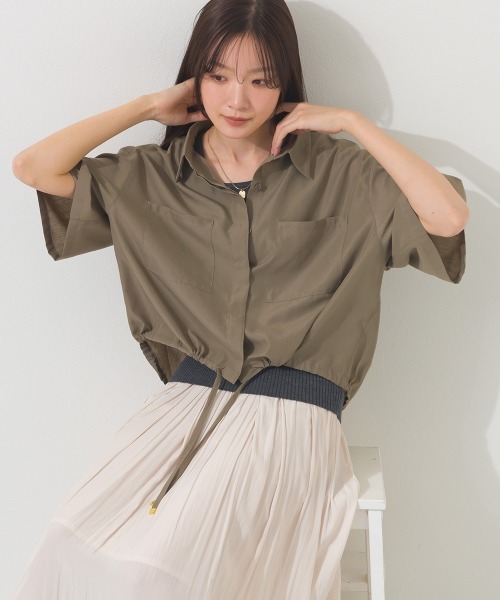 OMNES(オムネス)の「シアーテックコットン 胸ポケットレギュラーカラー半袖シャツ 花粉リリース付(シャツ/ブラウス・レディース・ネイビー/ベージュ/オリーブ/アイボリー・FREE)」の22枚目の写真