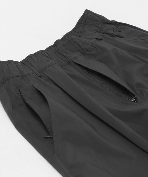 NEW BALANCE(ニューバランス)の「NEW BALANCE NB GREYワイドパンツ(その他パンツ・メンズ・ブラック・MEDIUM/X-LARGE/LARGE)」の7枚目の写真