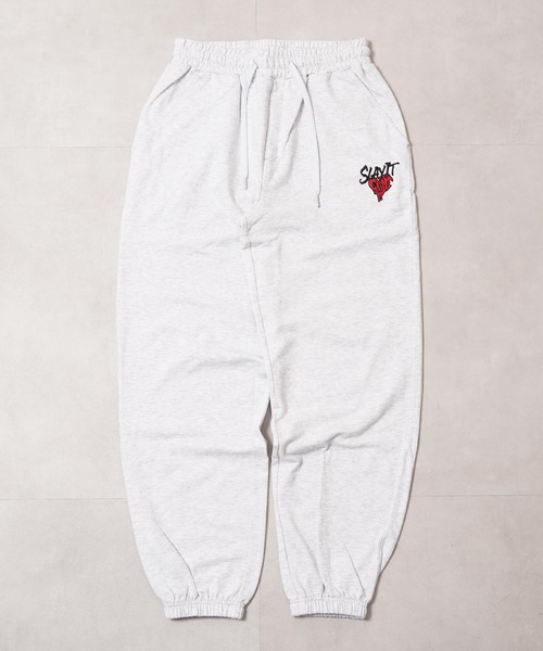 1111clothing(ワンフォークロージング)の「【セットアップ可能】ミニ裏毛 ワンポイントハート スウェットパンツ / Mini Fleece Lined Sweatpants with Heart Detail(スウェットパンツ・メンズ・ブラック/アッシュ/カモフラージュ・L/M)」の15枚目の写真
