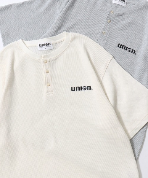 76(セブンティシックス)の「76Lubricants/ナナロクルブリカンツ ワンポイント刺繍 ワッフル ヘンリーネック 半袖Tシャツ レディース メンズ(Tシャツ/カットソー・メンズ・グレー/オフホワイト/ブラック・L/M)」の2枚目の写真