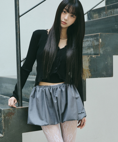 NICK&NICOLE(ニックアンドニコール)の「VOLUME BALLOON SHORTS_CHARCOAL(その他パンツ・レディース・その他・FREE)」の1枚目の写真