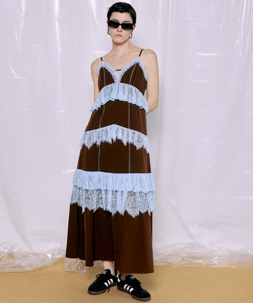 MAISON SPECIAL(メゾンスペシャル)の「【PRE-ORDER】Lace Tiered Cami Dress/レースティアードキャミワンピース(ワンピース・レディース・ブラウン/ブラック/オフホワイト・36/38)」の7枚目の写真