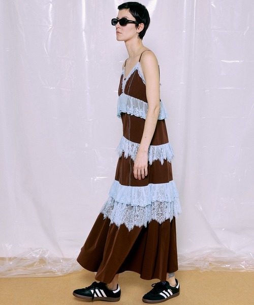 MAISON SPECIAL(メゾンスペシャル)の「【PRE-ORDER】Lace Tiered Cami Dress/レースティアードキャミワンピース(ワンピース・レディース・ブラウン/ブラック/オフホワイト・36/38)」の9枚目の写真