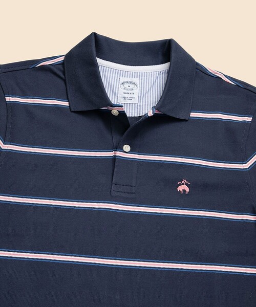 BROOKS BROTHERS(ブルックスブラザーズ)の「コットン ストレッチピケ GFロゴ マルチストライプ ポロシャツ Slim Fit(ポロシャツ・メンズ・パープル/ネイビー・LARGE/MEDIUM/SMALL/X-LARGE/X-SMALL)」の3枚目の写真