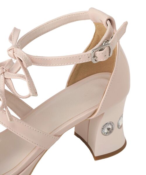 Maison de FLEUR(メゾンドフルール)の「エナメルリボンサンダル(サンダル・レディース・ライトピンク/ブラック・L/M/S)」の12枚目の写真