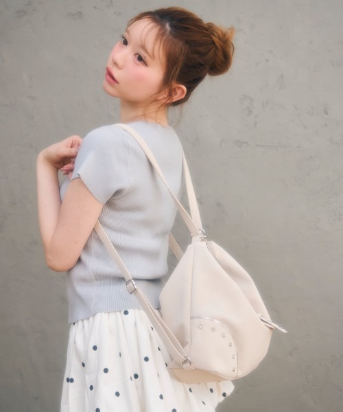 TITTY&CO.(ティティーアンドコー)の「スタッズショルダー3wayバッグ(ショルダーバッグ・レディース・クリーム/ピンク/ブラック・FREE)」の10枚目の写真