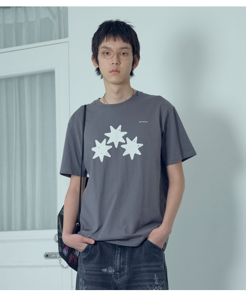 NICE GHOST CLUB(ナイスゴーストクラブ)の「RELIGIOUS SYMBOL TEE_CHARCOAL(NG2GMUT508A)(Tシャツ/カットソー・レディース・チャコール・SMALL/MEDIUM/LARGE)」の1枚目の写真