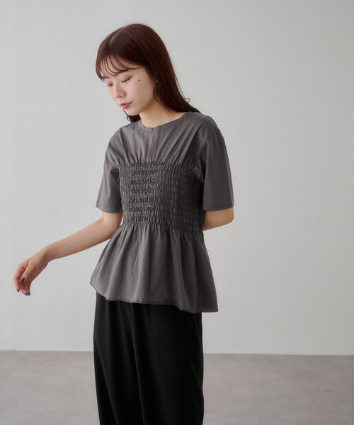 DISCOAT（ディスコート）の「シャーリングロゴTシャツ（Tシャツ/カットソー・レディース・ブラック/チャコールグレー/オフホワイト・FREE）」の5枚目の写真