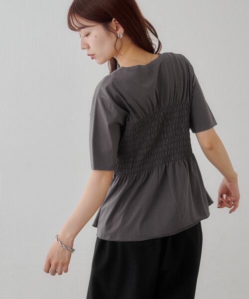 DISCOAT（ディスコート）の「シャーリングロゴTシャツ（Tシャツ/カットソー・レディース・ブラック/チャコールグレー/オフホワイト・FREE）」の6枚目の写真