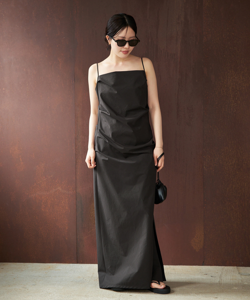 plage（プラージュ）の「Drape Cami ワンピース（ワンピース・レディース・ブラウン/ブラック・38/36）」の7枚目の写真