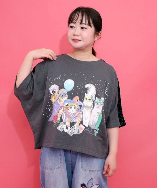 ScoLar（スカラー）の「162634：仮面舞踏会のネコ柄 ドルマンスリーブTシャツ（Tシャツ/カットソー・レディース・ブルー/チャコールグレー/オフホワイト・M）」の3枚目の写真