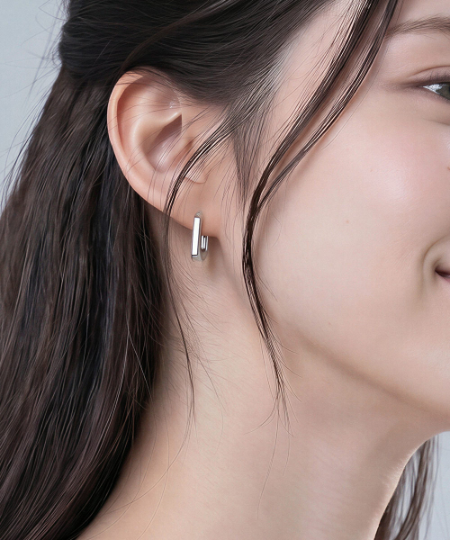 DIEUAMOUR（ディユーアモール）の「14K GF ビブ ワンタッチピアス（ピアス（両耳用）・レディース・ピンクゴールド/ホワイトゴールド・FREE）」の4枚目の写真