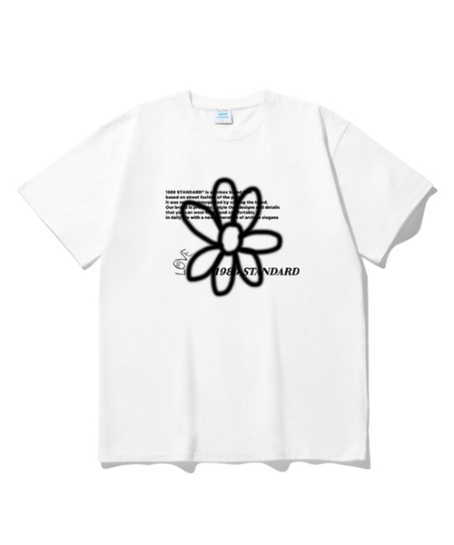 1989STANDARD(1989スタンダード)の「BW FLOWER クールコットンオーバーサイズ半袖(SISSTD-0034) S(Tシャツ/カットソー・レディース・ブルー/ブラック/アイボリー/ホワイト/ライトグレー/ネイビー・MEDIUM/LARGE/X-LARGE)」の2枚目の写真