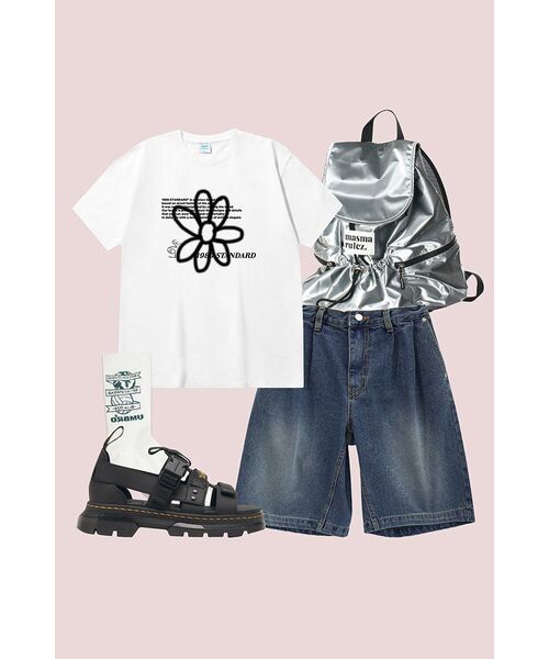 1989STANDARD(1989スタンダード)の「BW FLOWER クールコットンオーバーサイズ半袖(SISSTD-0034) S(Tシャツ/カットソー・レディース・ブルー/ブラック/アイボリー/ホワイト/ライトグレー/ネイビー・MEDIUM/LARGE/X-LARGE)」の7枚目の写真