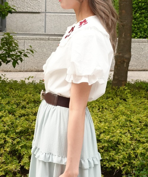 axes femme POETIQUE(アクシーズファムポエティック)の「チェリー刺繍コットンBL(シャツ/ブラウス・レディース・キナリ/ホワイト/ピンク・MEDIUM)」の5枚目の写真