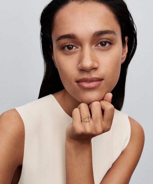 PANDORA(パンドラ)の「オーガニカリー シェイプド ストーンセット ステートメント リング(リング・レディース・イエローゴールド・60/56/54/52/50/48/58)」の3枚目の写真