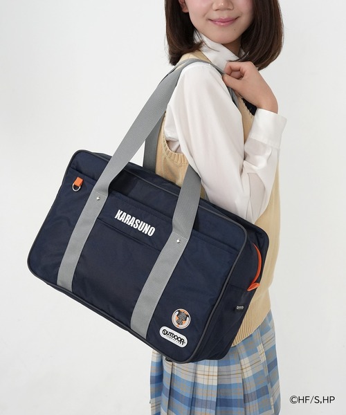OUTDOOR PRODUCTS(アウトドアプロダクツ)の「【ハイキュー!!×OUTDOOR PRODUCTS】スクールバッグ(トートバッグ・レディース・ネイビー/ブラック/ベージュ/ブラック×レッド・FREE)」の4枚目の写真