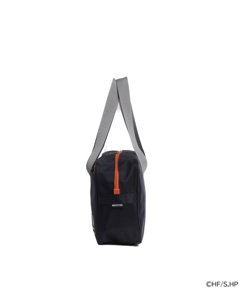 OUTDOOR PRODUCTS(アウトドアプロダクツ)の「【ハイキュー!!×OUTDOOR PRODUCTS】スクールバッグ(トートバッグ・レディース・ネイビー/ブラック/ベージュ/ブラック×レッド・FREE)」の7枚目の写真