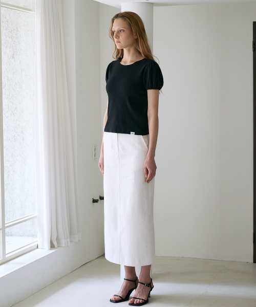 DEHEVE（デヘヴェ）の「Label Point Puff T-shirt [Black]（Tシャツ/カットソー・レディース・ブラック・OS）」の3枚目の写真