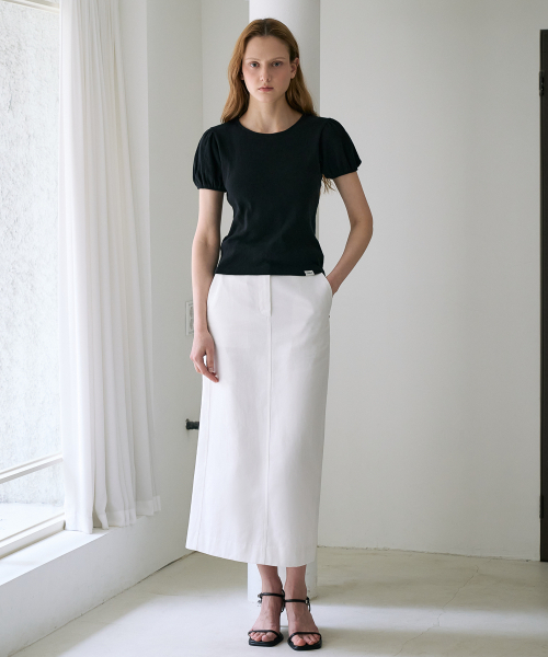 DEHEVE（デヘヴェ）の「Label Point Puff T-shirt [Black]（Tシャツ/カットソー・レディース・ブラック・OS）」の2枚目の写真