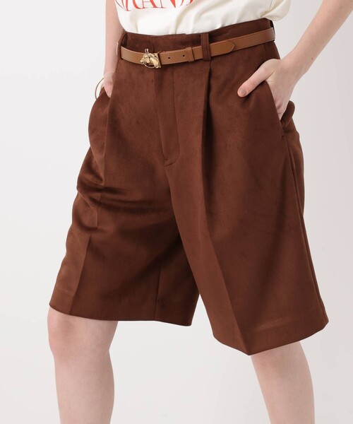 allureville(アルアバイル)の「フェイクスェードショートパンツ(その他パンツ・レディース・ブラウン/キャメル・2/1)」の6枚目の写真