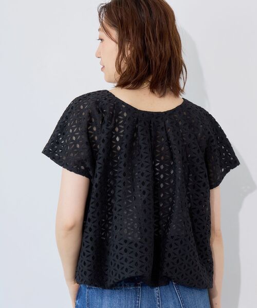 le.coeur blanc(ルクールブラン)の「TORRAZZO DONNA別注レースバルーンブラウス(シャツ/ブラウス・レディース・アイボリー/ブラック・38)」の15枚目の写真