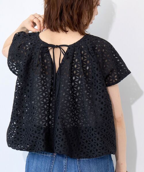 le.coeur blanc(ルクールブラン)の「TORRAZZO DONNA別注レースバルーンブラウス(シャツ/ブラウス・レディース・アイボリー/ブラック・38)」の18枚目の写真