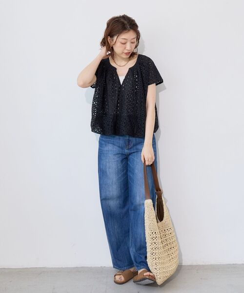 le.coeur blanc(ルクールブラン)の「TORRAZZO DONNA別注レースバルーンブラウス(シャツ/ブラウス・レディース・アイボリー/ブラック・38)」の19枚目の写真