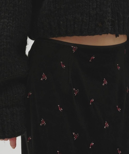 TODAYFUL(トゥデイフル)の「【TODAYFUL/トゥデイフル】Petit Flower Velour Skirt/プチフラワーベロアスカート(スカート・レディース・ブラウン/ブラック・36/38)」の11枚目の写真