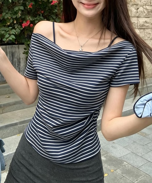 MEMECLE(メメクル)の「【 MEMECLE / メメクル 】ドレープネックボーダートップス(Tシャツ/カットソー・レディース・ネイビー/ブラック/グレー/ホワイト・FREE)」の6枚目の写真