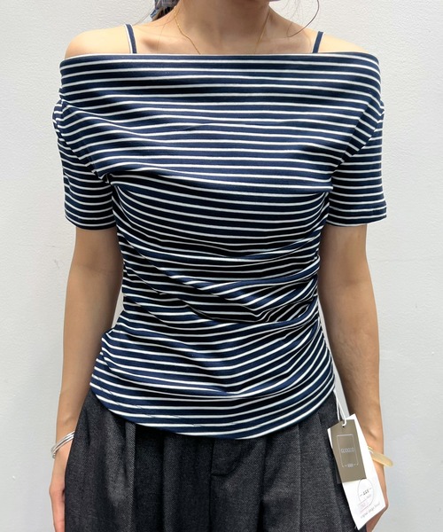 MEMECLE(メメクル)の「【 MEMECLE / メメクル 】ドレープネックボーダートップス(Tシャツ/カットソー・レディース・ネイビー/ブラック/グレー/ホワイト・FREE)」の7枚目の写真