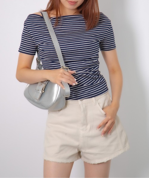 MEMECLE(メメクル)の「【 MEMECLE / メメクル 】ドレープネックボーダートップス(Tシャツ/カットソー・レディース・ネイビー/ブラック/グレー/ホワイト・FREE)」の16枚目の写真