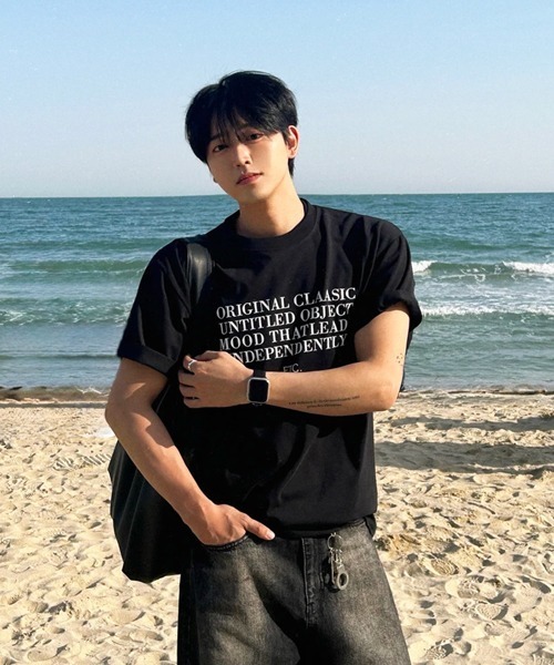 NOWLE（ノウル）の「【NOWLE】リラックスフィット メッセージレタリング 半袖Tシャツ / モダンストリート タイポグラフィ トップス（Tシャツ/カットソー・メンズ・レッド/ブラック・X-LARGE/LARGE/MEDIUM）」の15枚目の写真