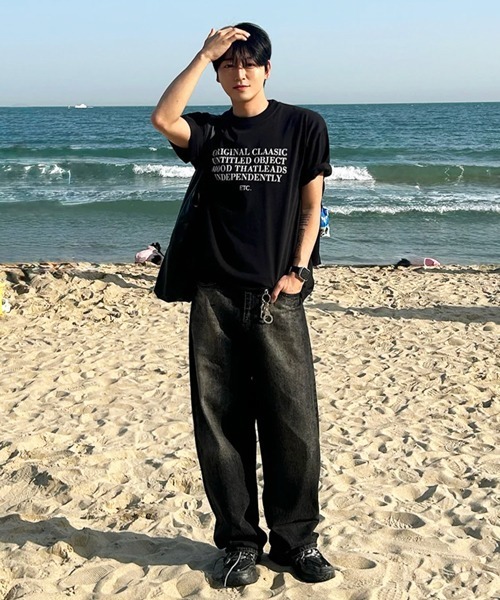 NOWLE（ノウル）の「【NOWLE】リラックスフィット メッセージレタリング 半袖Tシャツ / モダンストリート タイポグラフィ トップス（Tシャツ/カットソー・メンズ・レッド/ブラック・X-LARGE/LARGE/MEDIUM）」の18枚目の写真